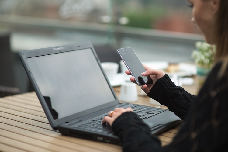 Nestíháte přijet včas k volbám? O voličský průkaz pro první kolo můžete online žádat do 6. ledna