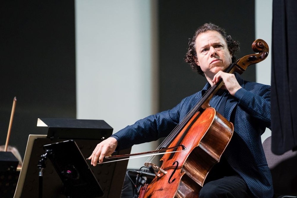 Matt Haimovitz při koncertě s Filharmonií Brno v lednu 2020.