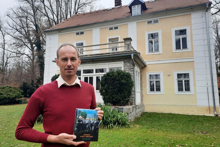 Dokončená modernizace stálé expozice i nová kniha o Čapkově Strži. Památník Karla Čapka láká návštěvníky také v zimě