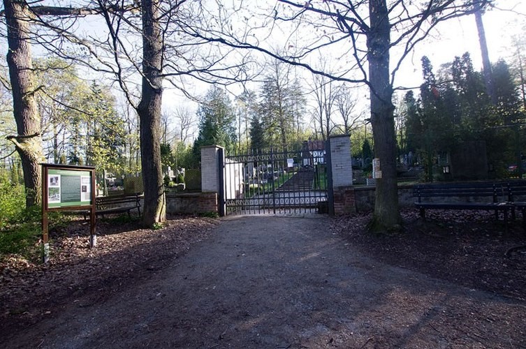 Soběšický hřbitov.