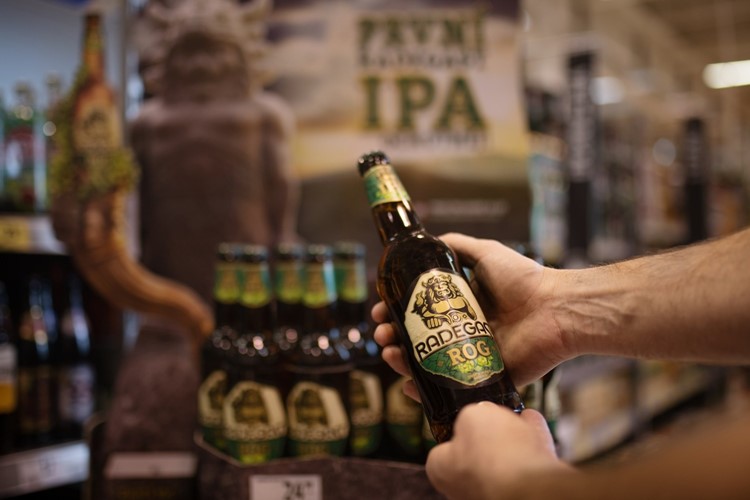 Radegast nabízí první svrchně kvašené pivo ve své historii 