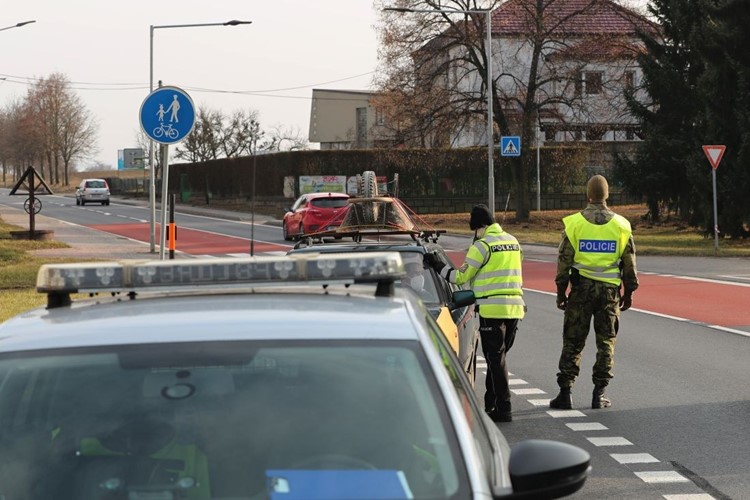 Policisté v Olomouckém kraji provedli přes 32 tisíc kontrol