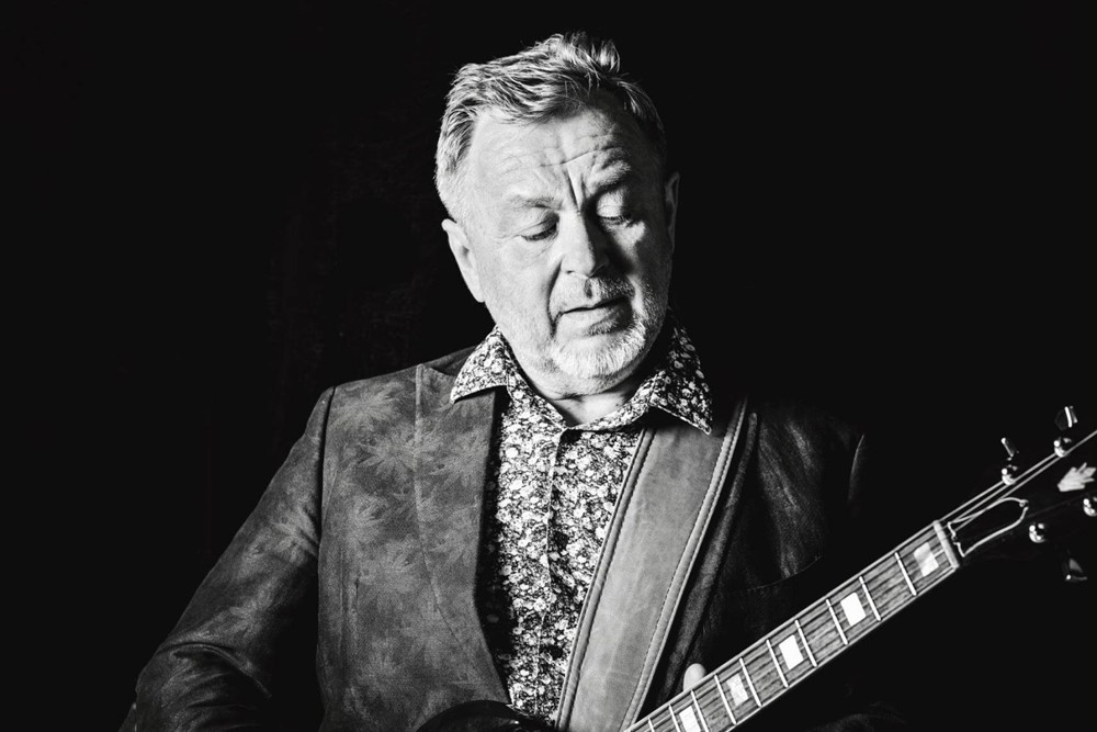 Legendární rockový kytarista Michal Pavlíček.
