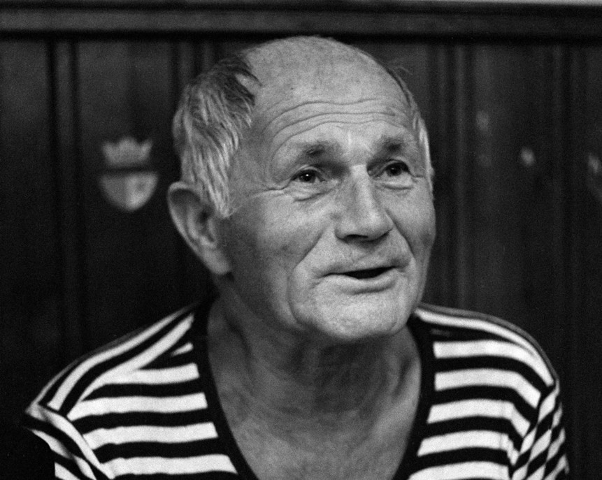 Bohumil Hrabal (1985).