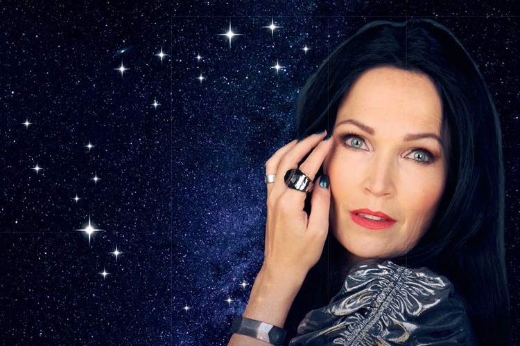 Tarja se vrátí do Olomouce se svým vánočním koncertem