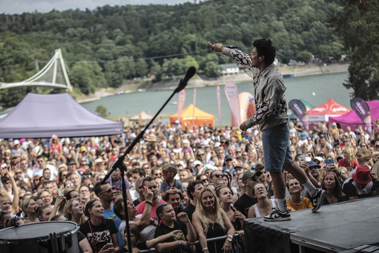 Oblíbený Přehrady FEST odtajnil své interprety. V roce 2023 rozezní Vranov, Seč a Veselí nad Lužnicí WOHNOUT, MIG 21 nebo Pokáč