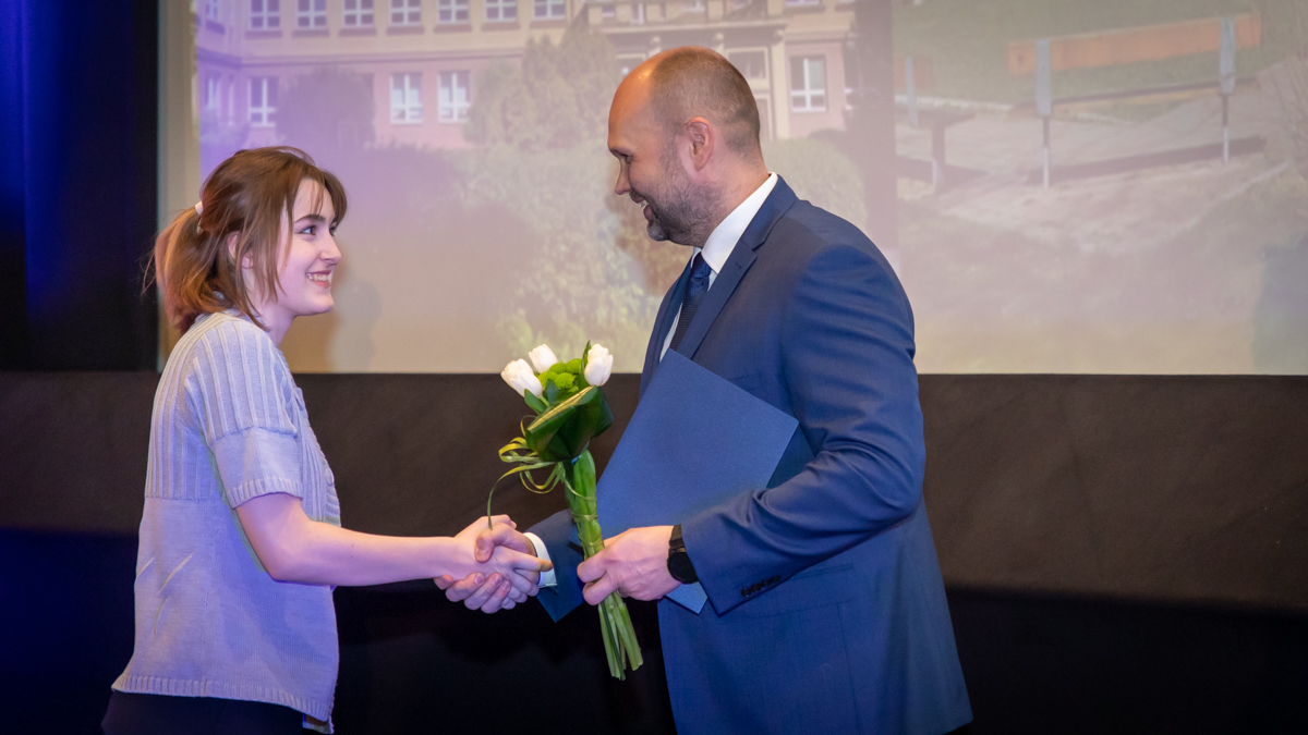 Město Havířov ocenilo vynikající pedagogy a žáky za rok 2021
