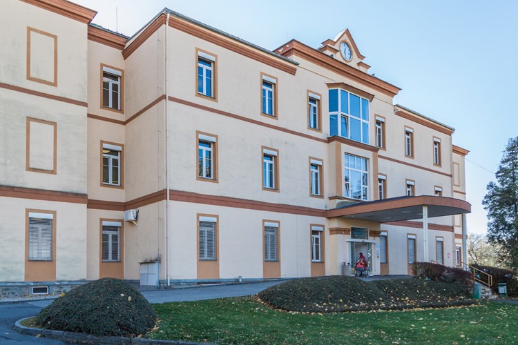 Když vaše ruka churaví, náš robot ji uzdraví, říká vedoucí fyzioterapeutka Nemocnice AGEL Šternberk 