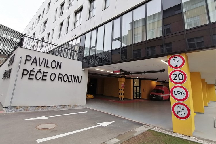 Nová parkovací místa v Nemocnici Pelhřimov