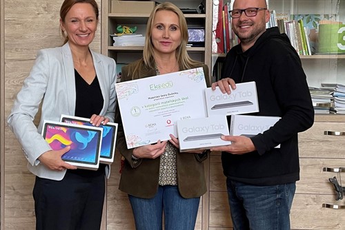 Školáci letos v soutěži Ekoedu odevzdali k recyklaci více než 32 tisíc kilogramů elektroodpadu. Na vítěze čekají nové tablety