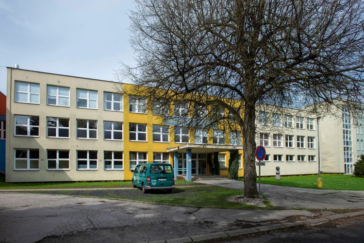 Projekt Školy bez bariér skončil. Usnadní přístup studentům s handicapem