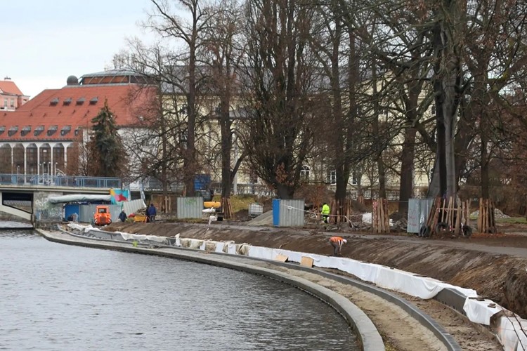 Do parku v Dukelské už v květnu