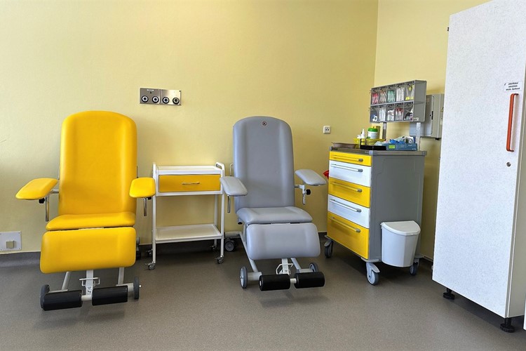 Domažlická nemocnice otevře transfuzní pracoviště. Začne s odběry krve. Plazmu přidá později