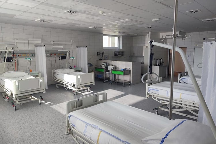 Prachatická nemocnice rozšířila centrální jednotku intenzivní péče  a navýší počet ortopedických operací