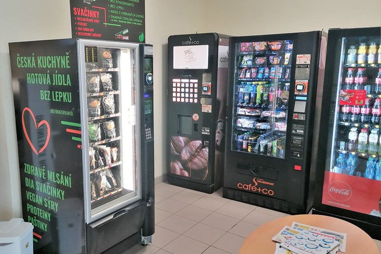 Novinka v Nemocnici Pelhřimov: Bezlepkový automat