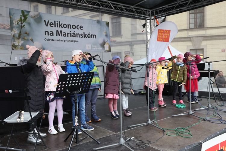 Mariánské náměstí oživí až do poloviny dubna velikonoční trhy