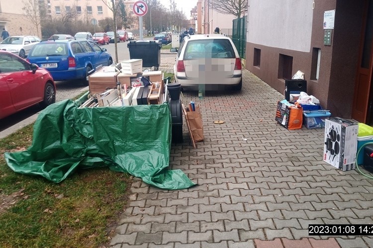 Plzeň vyhlásila boj proti černým skládkám. Viníky pokutuje