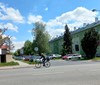 V ulicích u hřbitova budou muset řidiči stáhnout nohu z plynu a držet na tachometru „30“