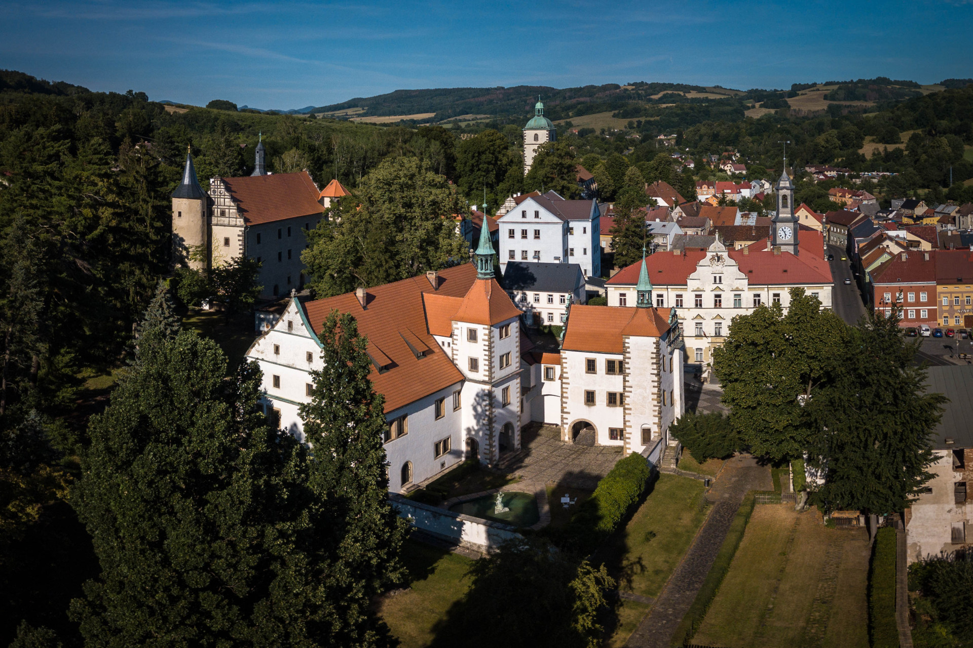 Státní zámek Benešov nad Ploučnicí