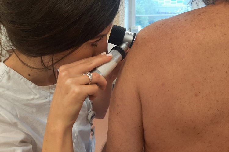 Den melanomu opět odhalil závažná onemocnění kůže