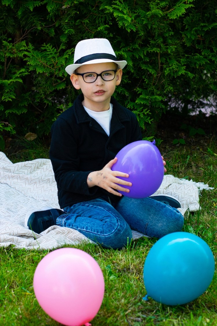 Sedmiletý Jakub z Hostivic u Prahy se bohužel nikdy zcela nevyléčí, trpí totiž vzácným onemocněním – tzv. syndromem Dravetové.