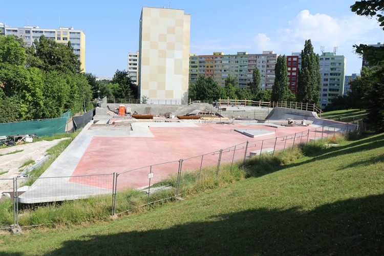 Nový skatepark na Lužinách