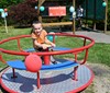 Malí pacienti klimkovických lázní otestovali na dětském dni Oranžové hřiště