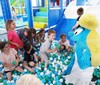 Šmoulové na léto rozšířili svůj dobrodružný park o spoustu atrakcí