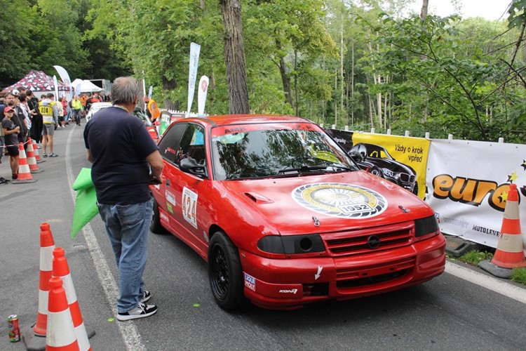 Na Vrbensku budou burácet motory, pojede se 10. ročník Vrbenského vrchu