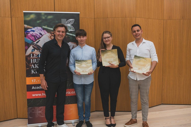 6. ročník Letní hudební akademie Kroměříž zakončilo výjimečné vystoupení studentského smyčcového orchestru