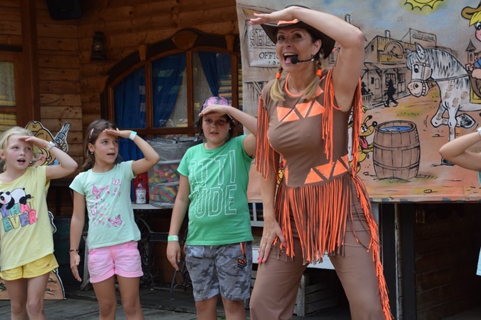 Míša Růžičková: Zpíváme a tančíme s Míšou