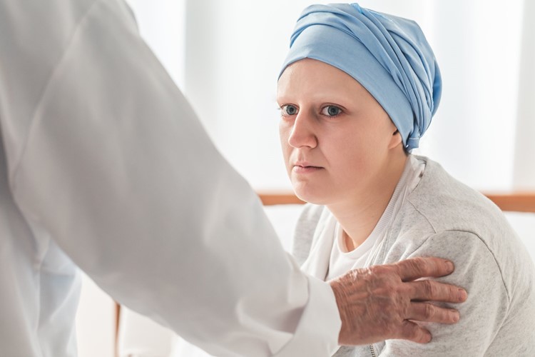 Na rakovinu děložního hrdla zemře ročně 300 žen