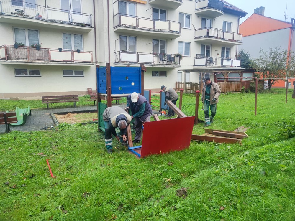 Další dětské hřiště prochází rekonstrukcí, tentokrát v Kvítkovicích.