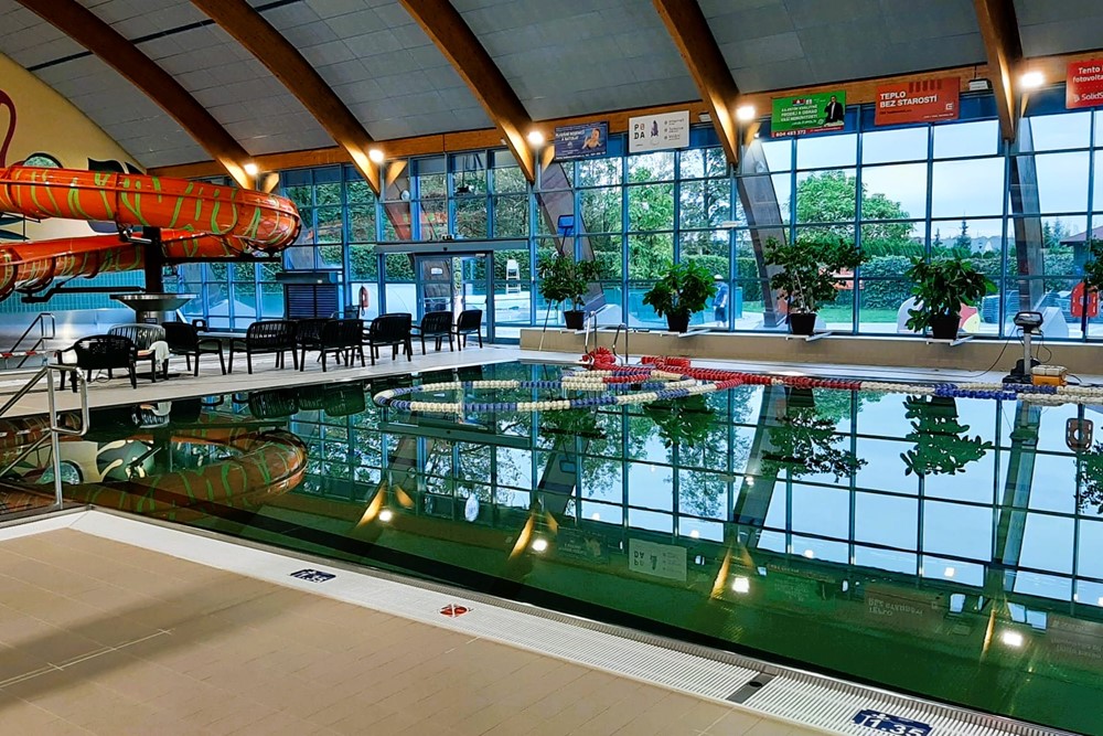Aquacentrum v důsledku povodní odkládá otevření bazénu.