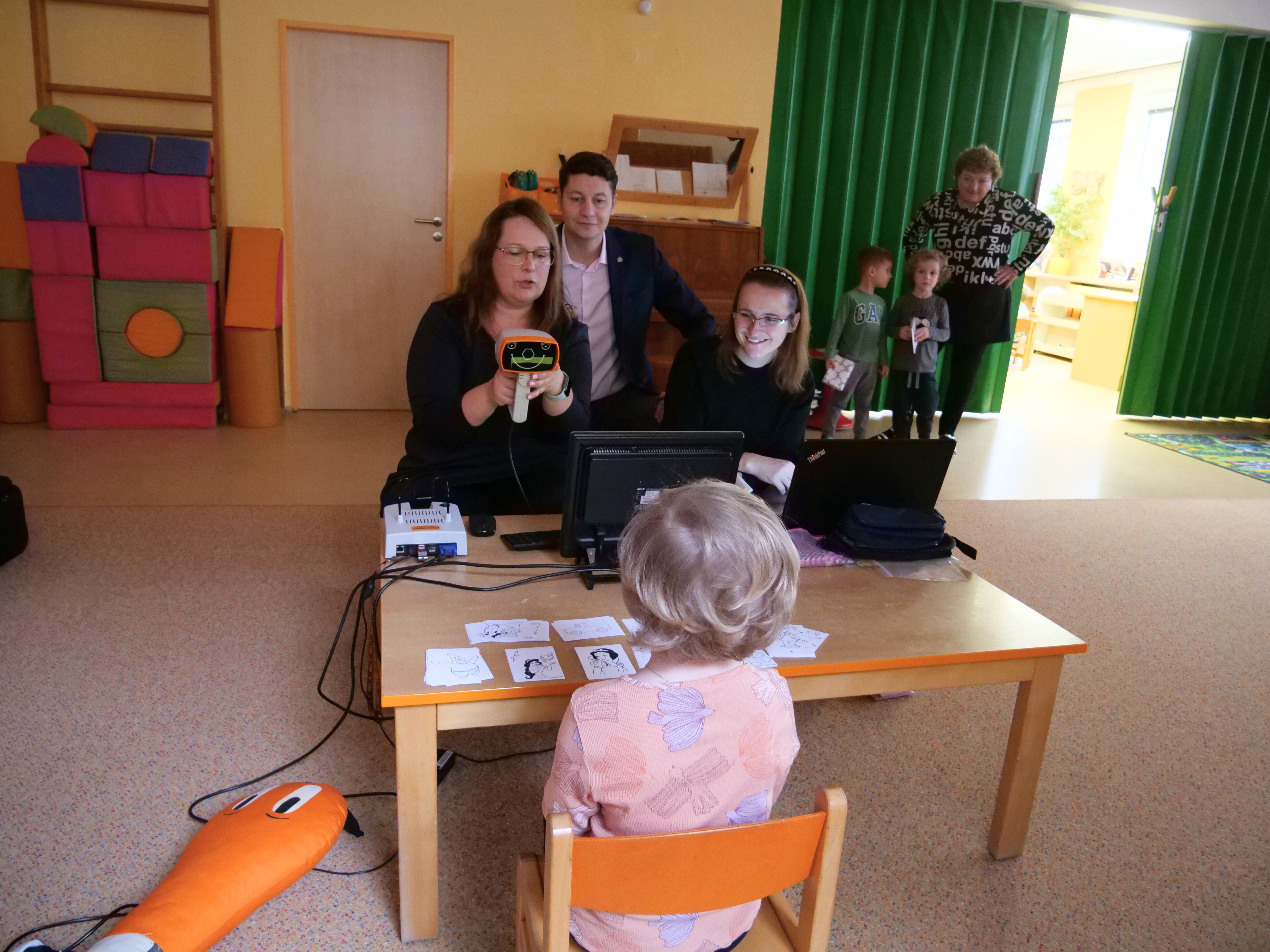 Město Pardubice zajišťuje unikátní prevenci zrakových vad ve školkách