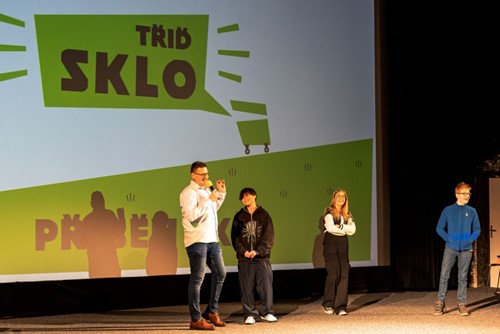 Zábavná talkshow učí školáky správně třídit odpad