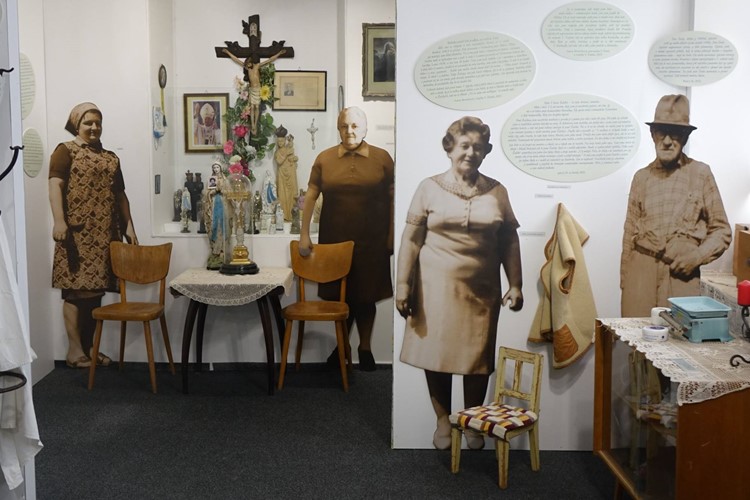 Semilské muzeum otevře novou expozici v roubenkách