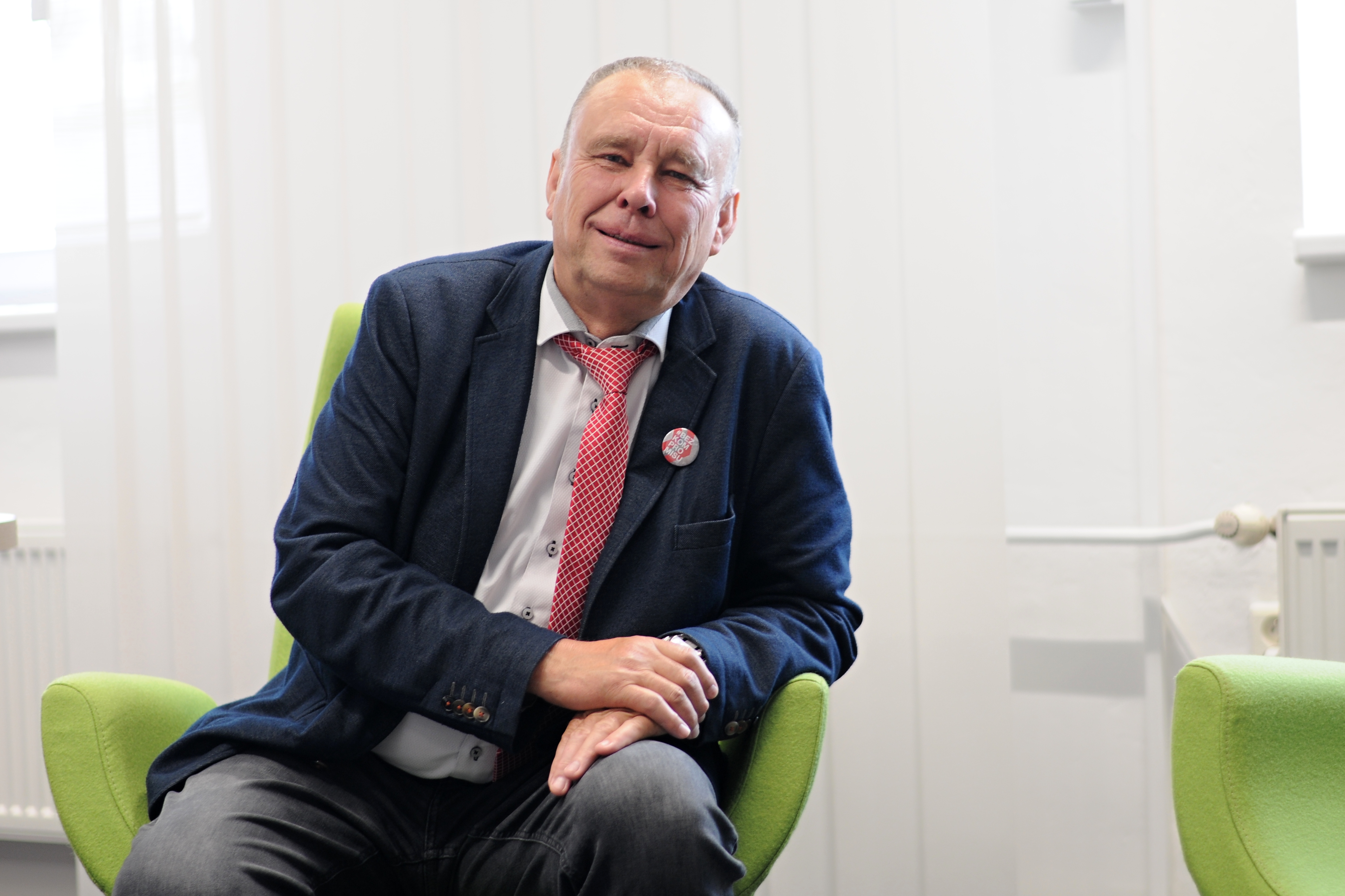 Řemeslníci už nemají nálepku dělníků. Zvyšuje se jejich prestiž ve společnosti, říká ředitel SŠ řemesel Petr Solich