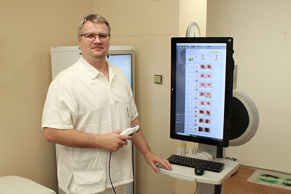 Digitální dermatoskop, který už rok využívají v kožní ambulanci Nemocnice AGEL Přerov. 