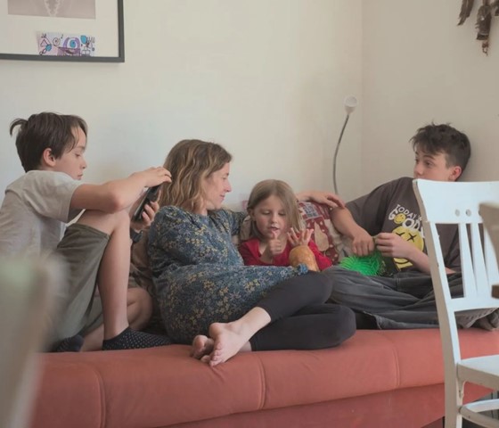 Když děti bolí duše. Na obrazovku míří tři dokumenty o dětském duševním zdraví