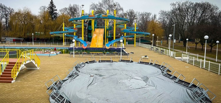  Koupaliště Cihelna se na sezónu 2025 rozšíří o nová hřiště, workoutovou zónu a vylepšené občerstvení 