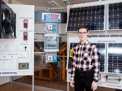 Soutěž o nejlepší elektrotechnický projekt vyhrál student SŠ řemesel Frýdek-Místek. Teď jej čeká evropské finále!