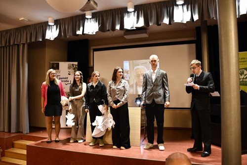 Žáci zářili v projektu Příběhy našich sousedů