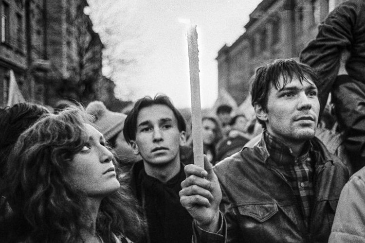 Návrat do roku 1989 s fotoreportérem Janem Šibíkem