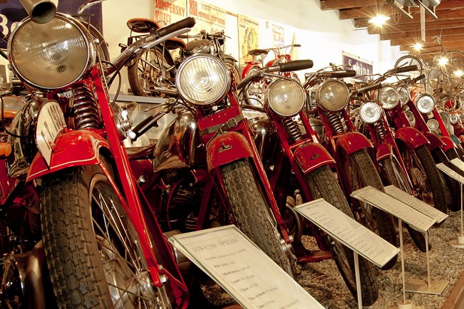 Auto moto veterán muzeum v České Vsi.