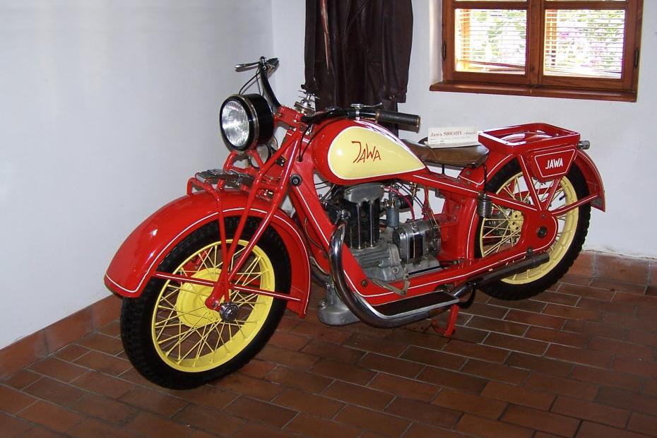 Muzeum motocyklů Lesná
