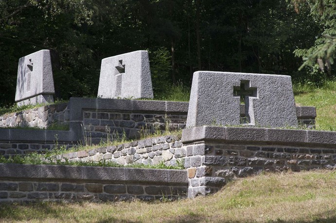 Pietní území Ležáky – Památník Lidice