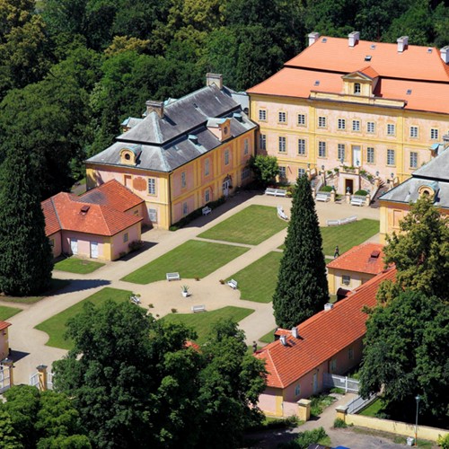 Zámek Krásný Dvůr