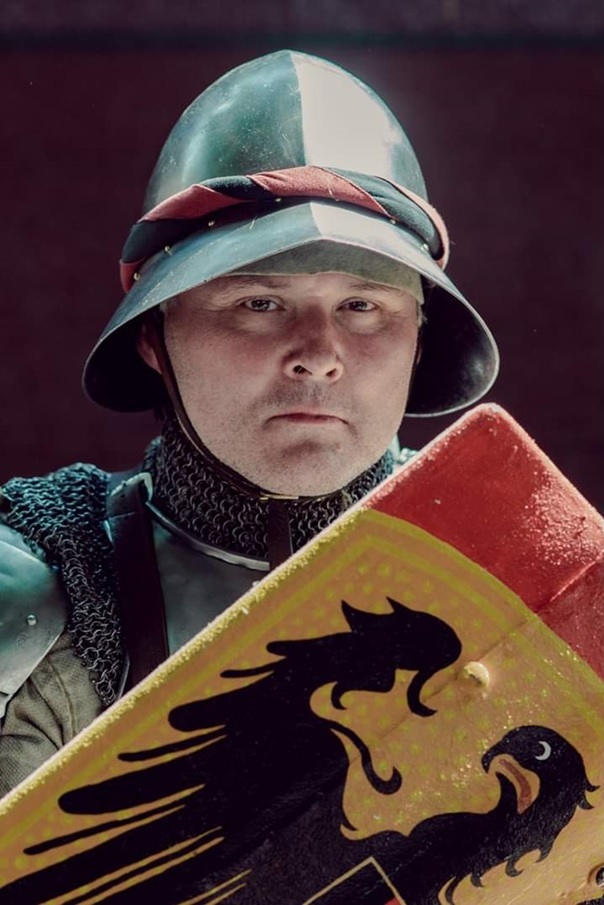 Jeden z členů Rytířů Svatého Grálu Petr Skóra.