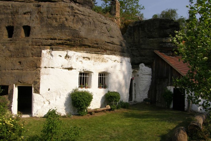 Regionální muzeum Mělník – Skalní obydlí
